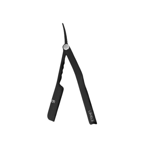 Black level 3 milly clutch razor on a white background