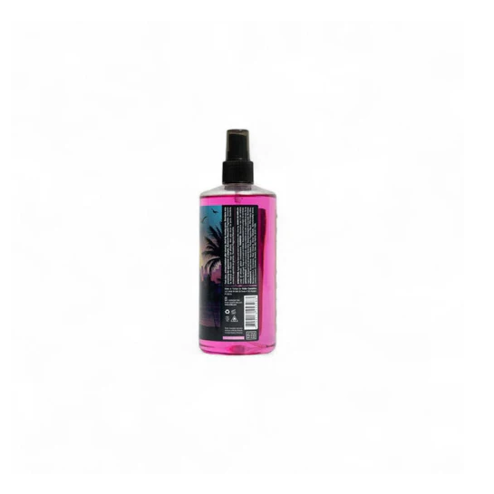 Rolda Pink spray bottle with black nozzle on a white background